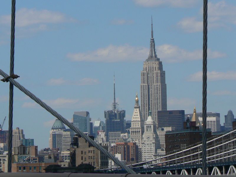 Empire State Building: Empire State Building vu du Brooklyn Bridge 2